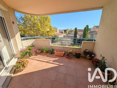 Appartement - 70 m² - 3 pièces