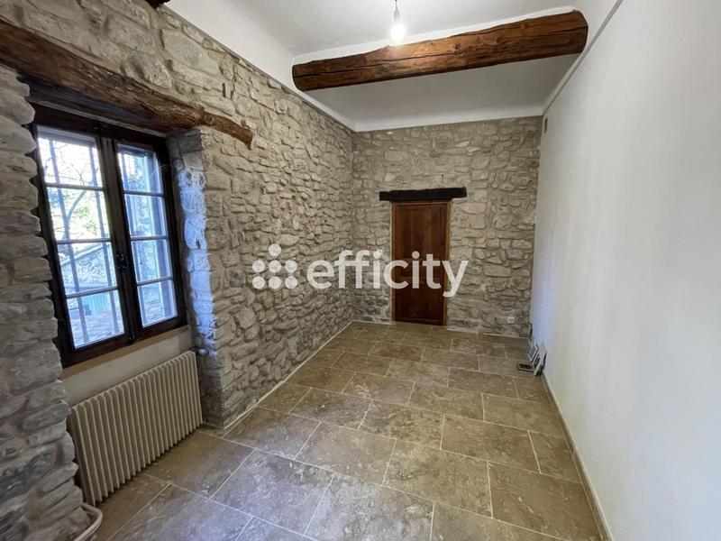 Maison - 207 m² - 8 pièces