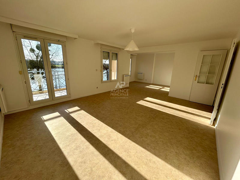 Appartement - 82 m² - 4 pièces