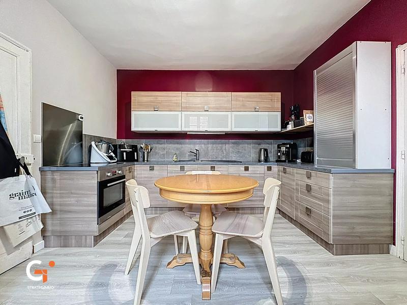 Maison - 129 m² - 7 pièces