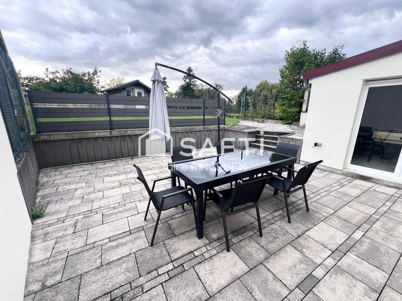 Maison - 184 m² - 8 pièces