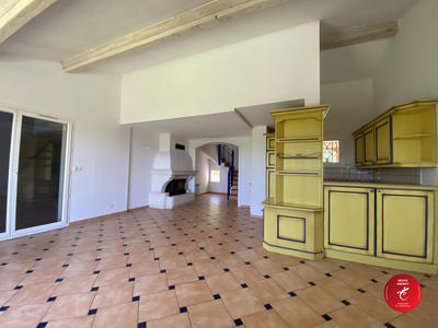 Villa - 90 m² - 5 pièces