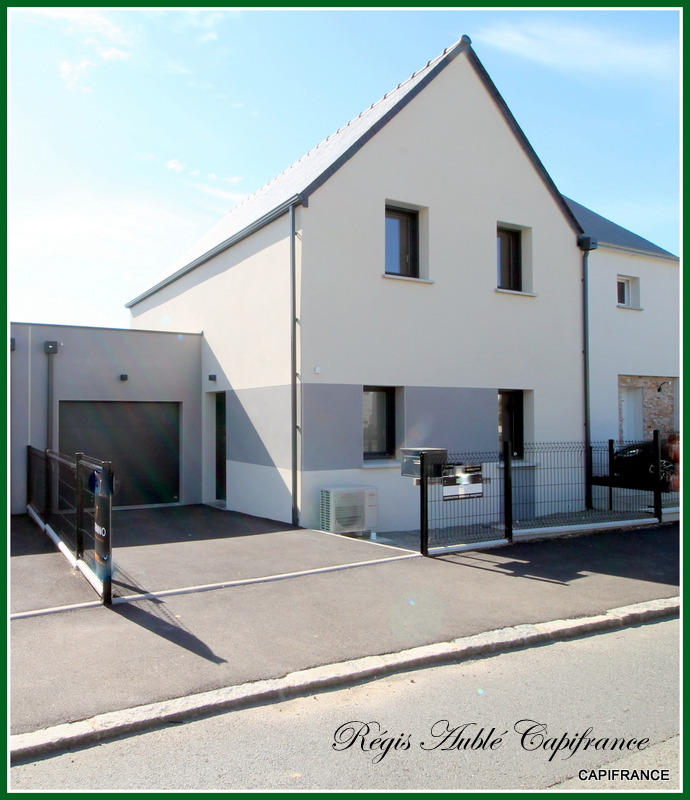 Maison - 94 m² - 5 pièces