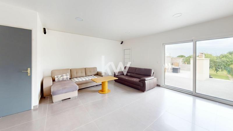 Maison - 110 m² - 5 pièces