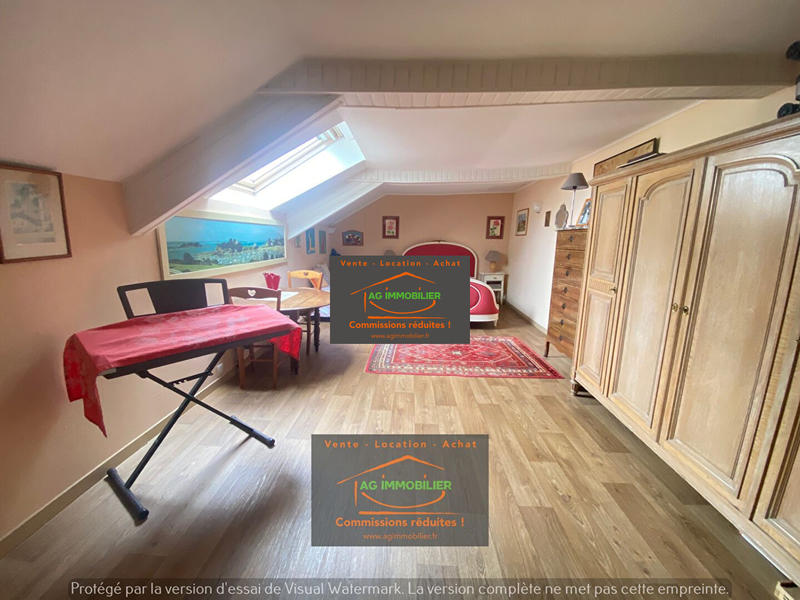 Maison - 178 m² - 7 pièces