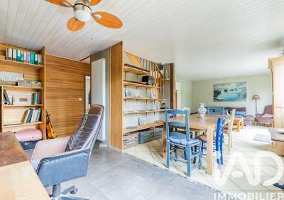 Maison - 122 m² - 7 pièces