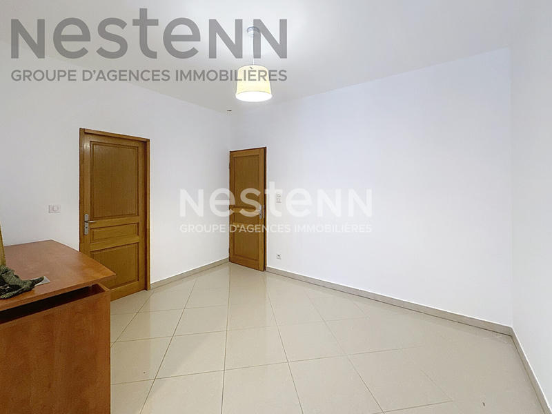 Maison - 235 m² - 7 pièces