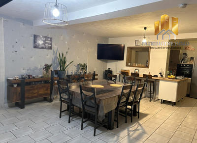 Maison - 125 m² - 5 pièces