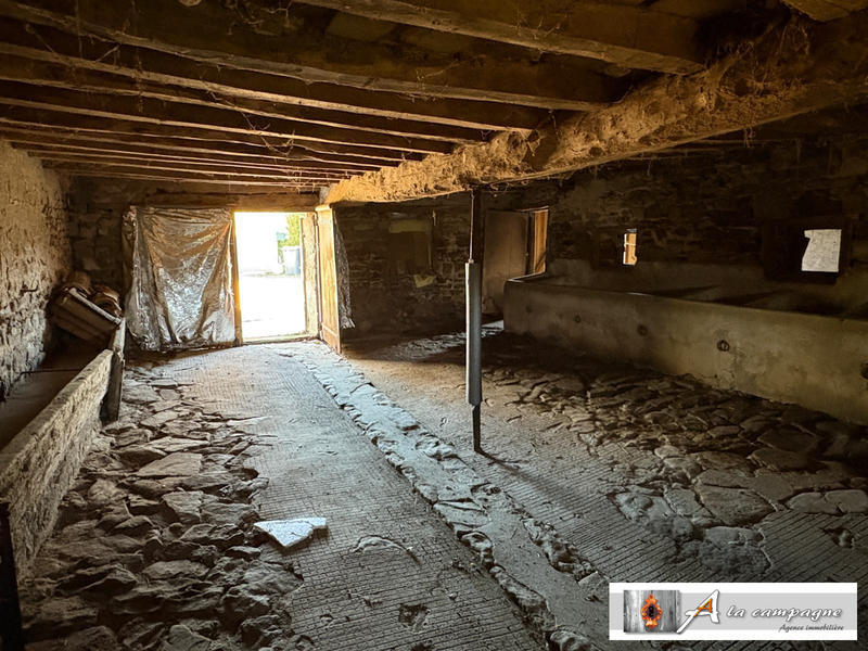 Maison ancienne - 151 m² - 7 pièces