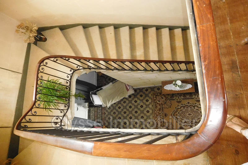 Maison - 820 m² - 18 pièces