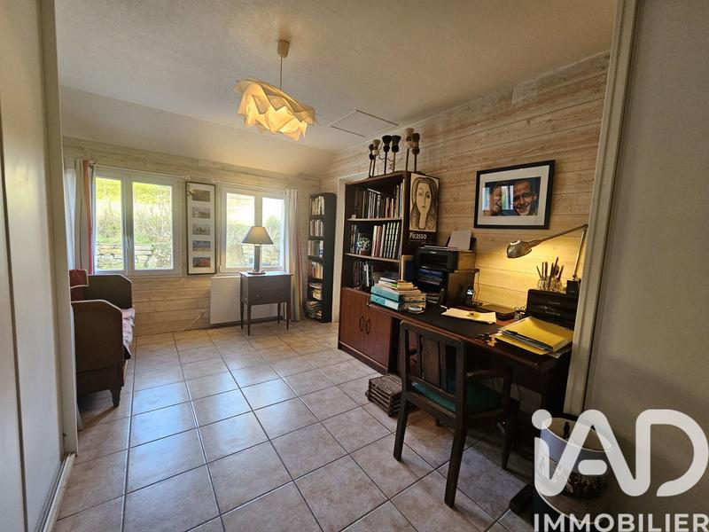 Maison - 131 m² - 6 pièces