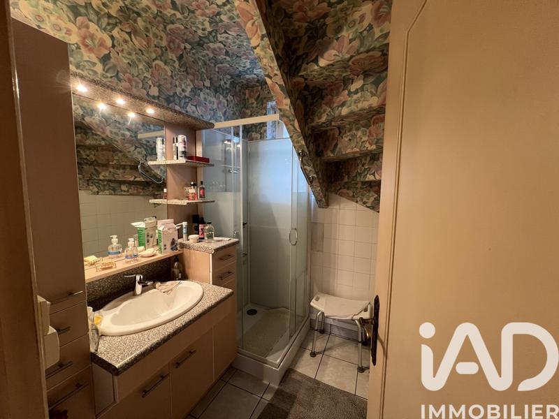 Maison - 140 m² - 12 pièces