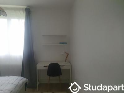 Chambre - 64 m² - 1 pièce