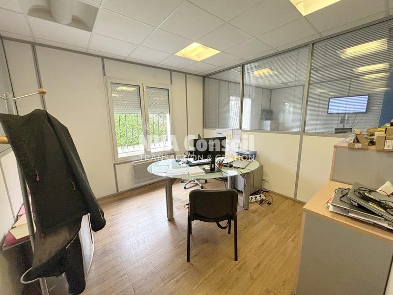 Local d'activités - 190 m²