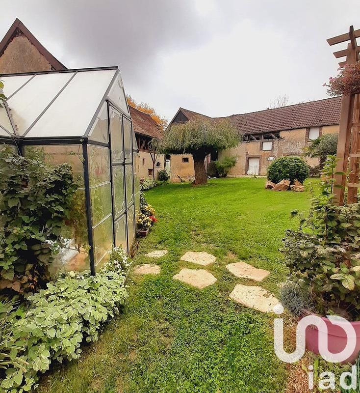 Maison - 198 m² - 5 pièces