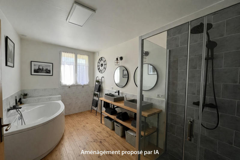 Maison - 185 m² - 8 pièces