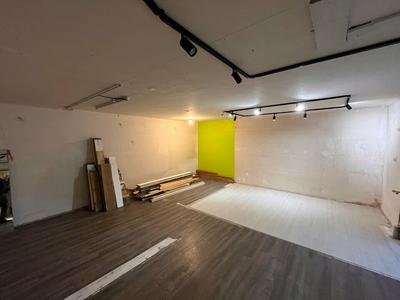 Local commercial - 100 m²