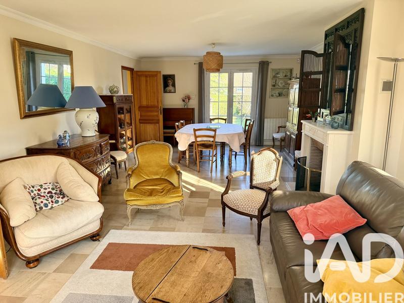 Maison - 171 m² - 8 pièces