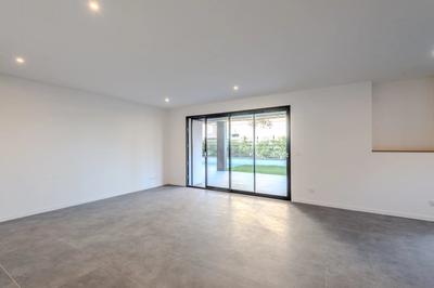 Appartement - 101 m² - 4 pièces