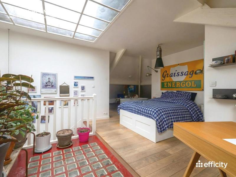 Maison - 296 m² - 9 pièces