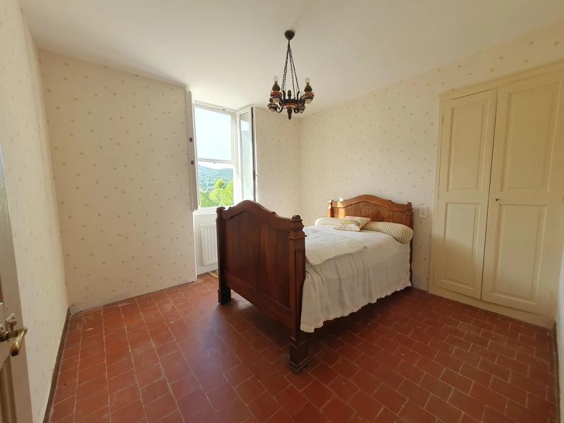 Maison - 135 m² - 4 pièces