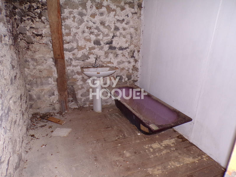 Maison - 155 m² - 2 pièces