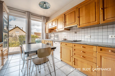 Maison - 188 m² - 10 pièces