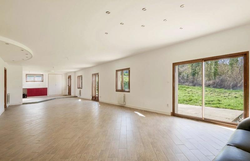 Maison - 151 m² - 4 pièces