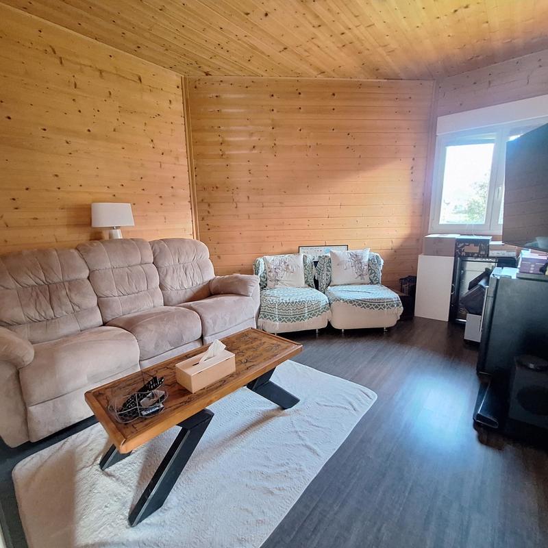 Maison - 93 m² - 5 pièces