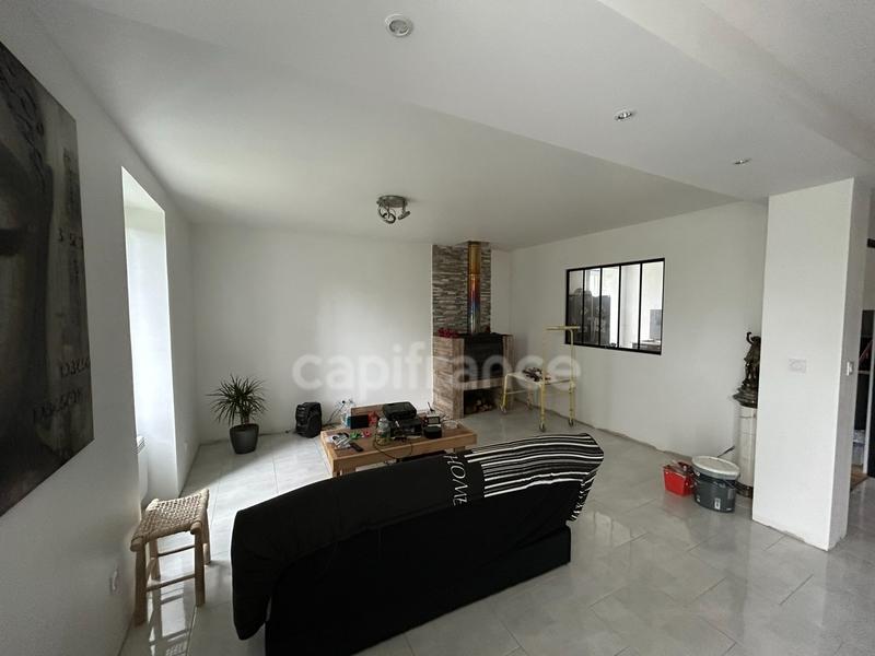 Maison - 387 m² - 15 pièces