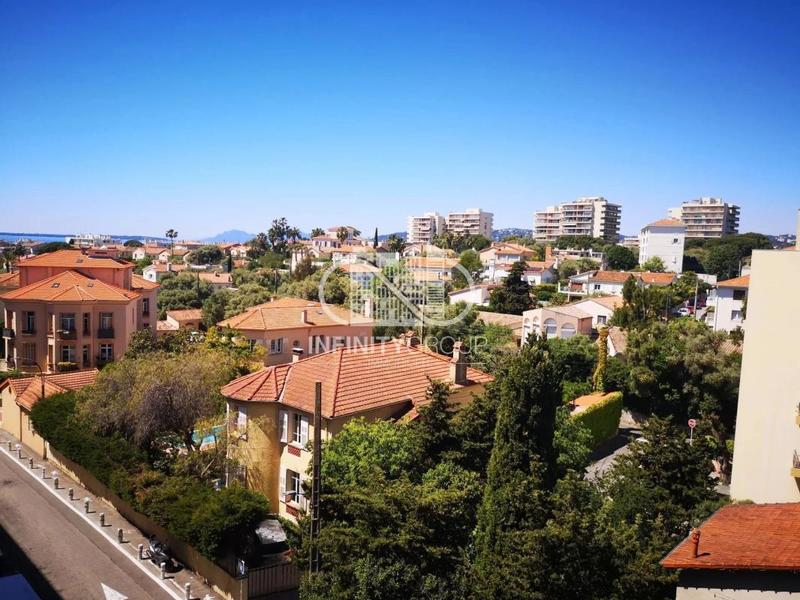 Appartement - 57 m² - 3 pièces