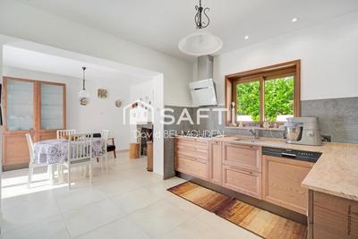 Maison - 125 m² - 5 pièces