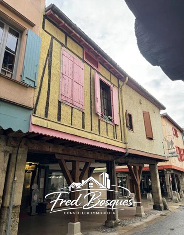 Immeuble - 380 m² - 18 pièces