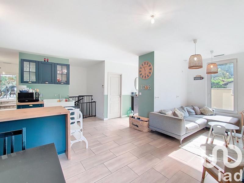 Maison de ville - 88 m² - 4 pièces