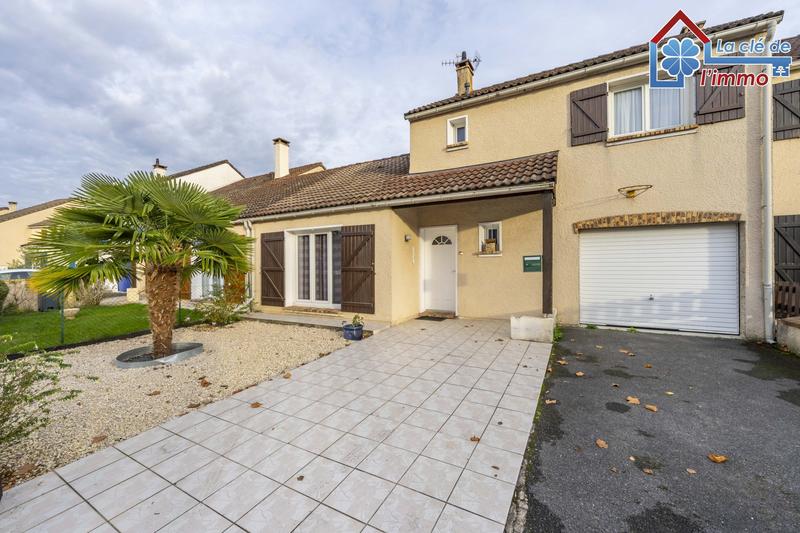 Maison traditionnelle - 120 m² - 7 pièces