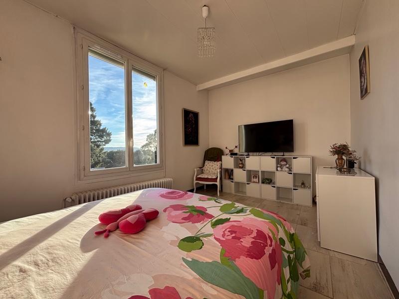 Maison - 138 m² - 5 pièces