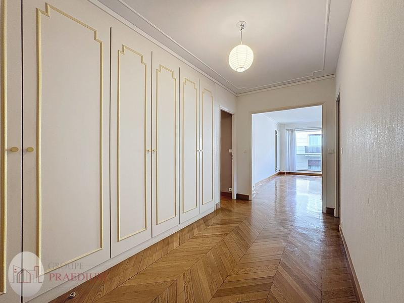 Appartement - 118 m² - 5 pièces
