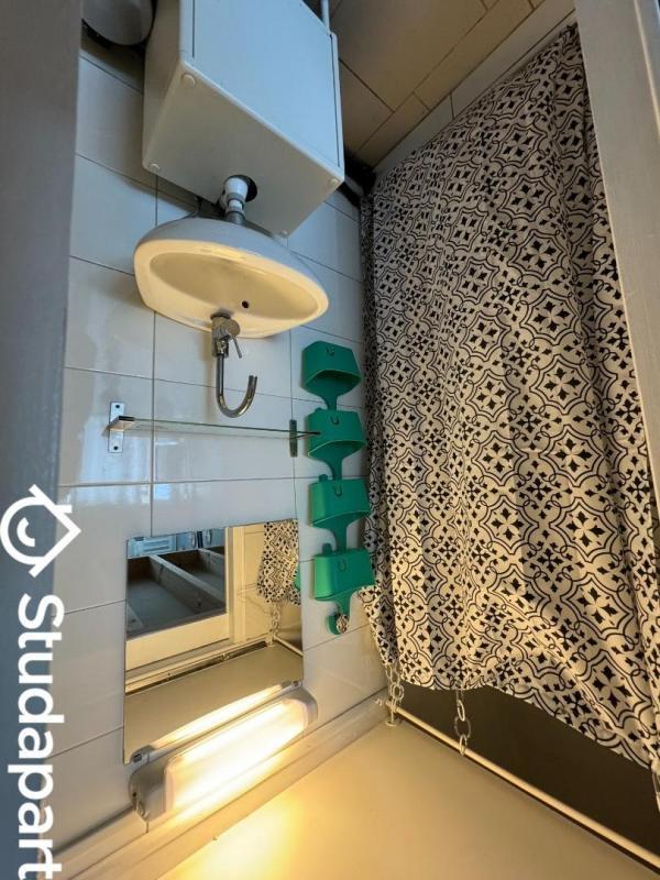 Appartement - 16 m² - 1 pièce