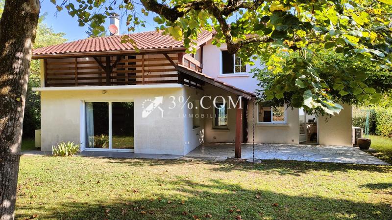 Maison - 165 m² - 7 pièces