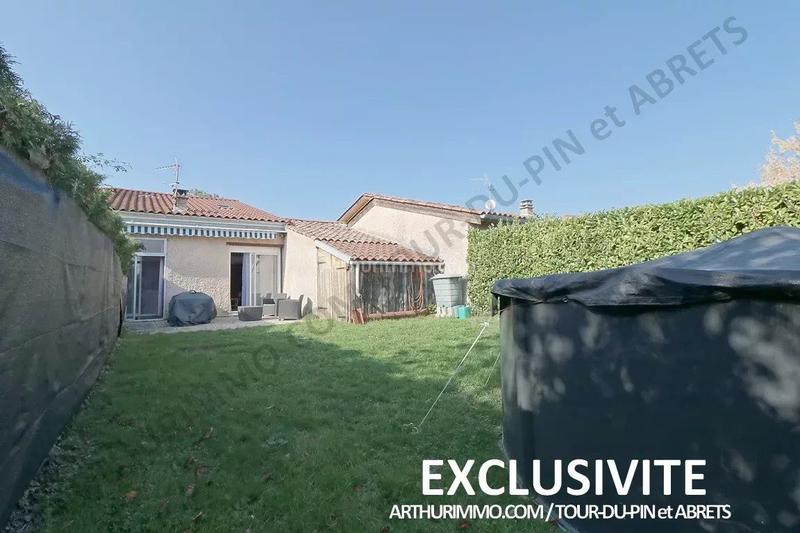 Maison - 99 m² - 4 pièces