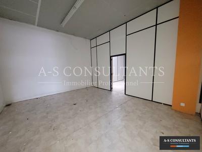 Local commercial - 220 m²