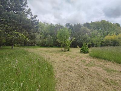 Terrain de loisirs - 100 000 m²