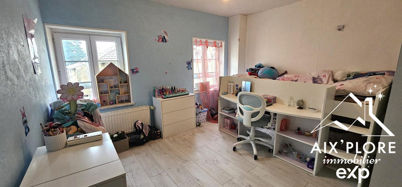 Maison - 209 m² - 6 pièces