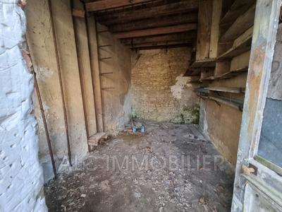 Maison de village - 736 m² - 6 pièces