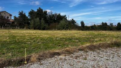 Terrain constructible - 805 m²