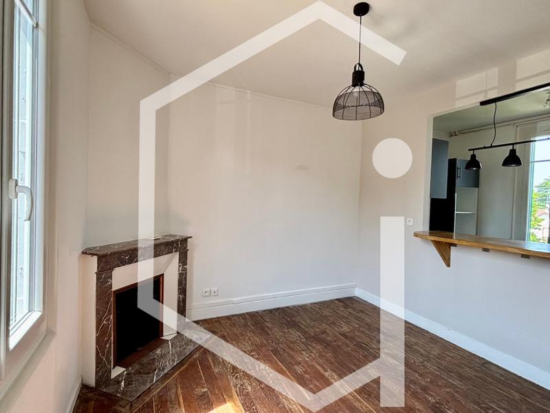 Maison - 83 m² - 5 pièces