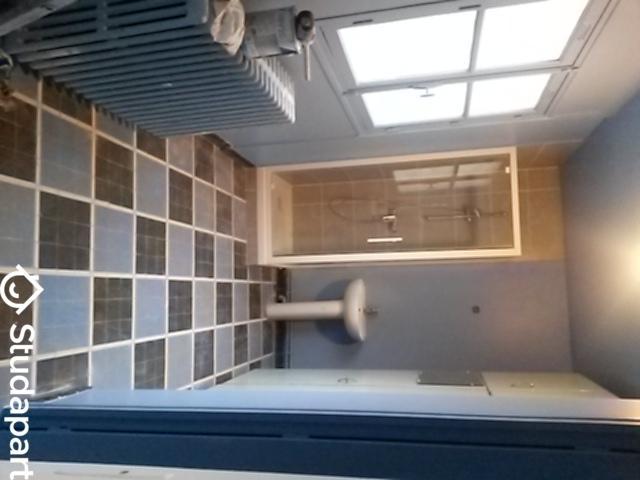 Chambre - 15 m² - 1 pièce