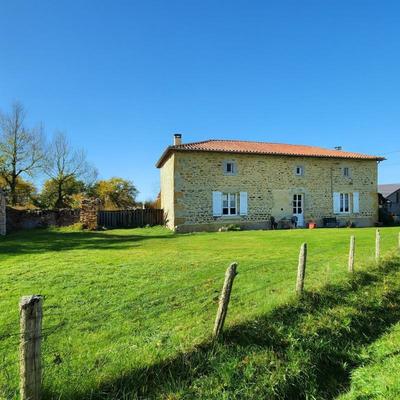 Propriété - 150 m² - 5 pièces