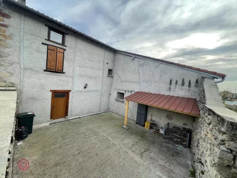 Maison - 200 m² - 9 pièces