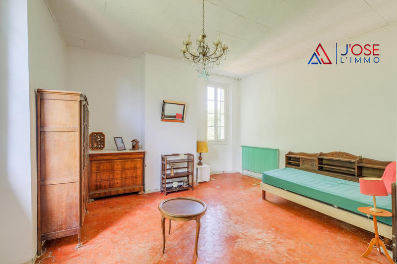 Maison ancienne - 228 m² - 6 pièces